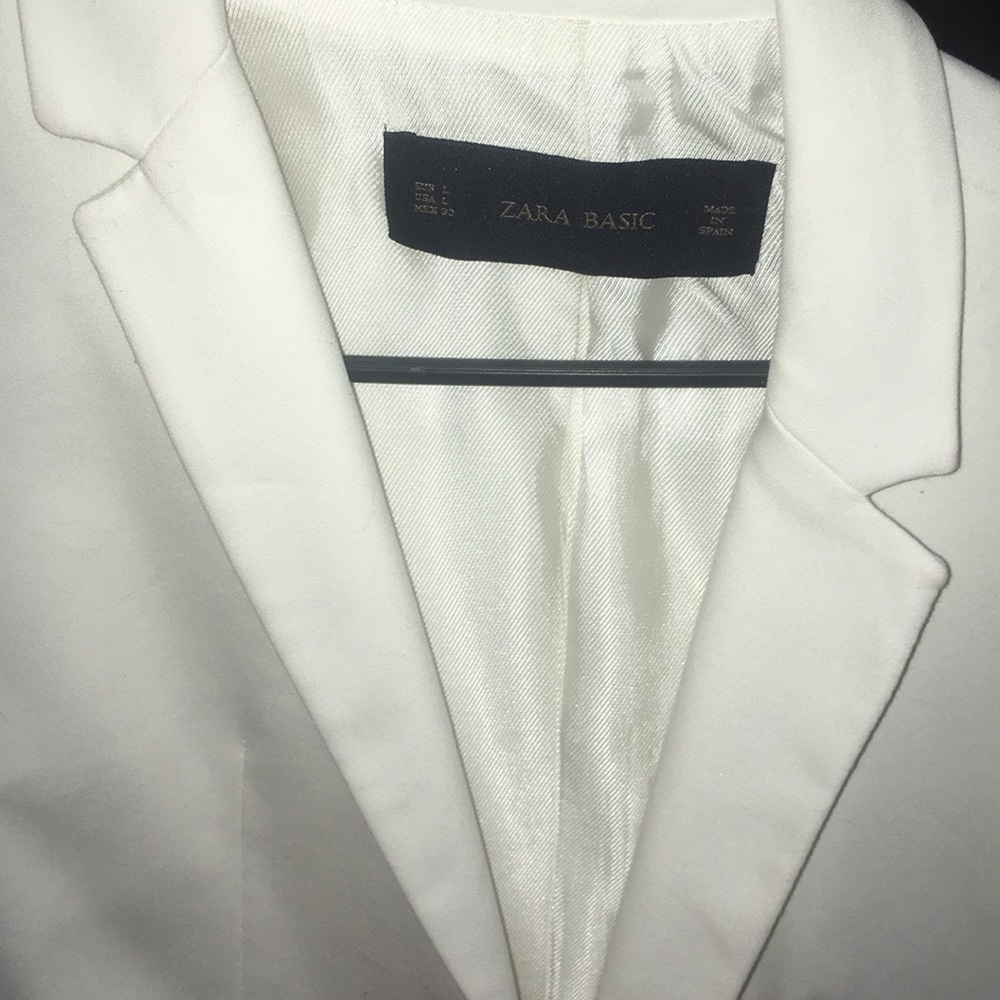 Zara White Blazer